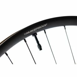 Nukeproof Horizon V2 Rear Wheel 102t 31 Nukeproof Horizon V2 Rear Wheel 102t -Maxxis Butik Nukeproof Horizon V2 Rear Wheel 102t Back Wheels Black 27 5 NUKHORV2275142HG 3