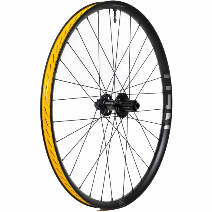 Nukeproof Horizon V2 Rear Wheel 102t 3 Nukeproof Horizon V2 Rear Wheel 102t