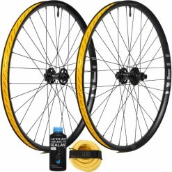 Nukeproof Horizon V2 Wheel ARD And Sealant Bundle 30 Nukeproof Horizon V2 Wheel ARD And Sealant Bundle -Maxxis Butik Nukeproof Horizon V2 Wheel ARD and Sealant Bundle Wheel Sets Black 29 MS NUKHOR2021BF29MS 0